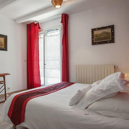 Chambre D'Hotes La Cascade Courmes Esterno foto